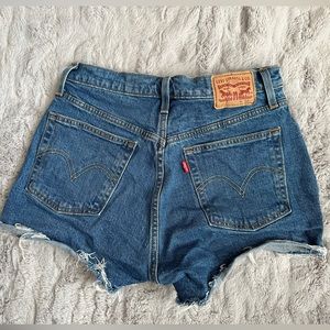 Levi 501 Jean Shorts